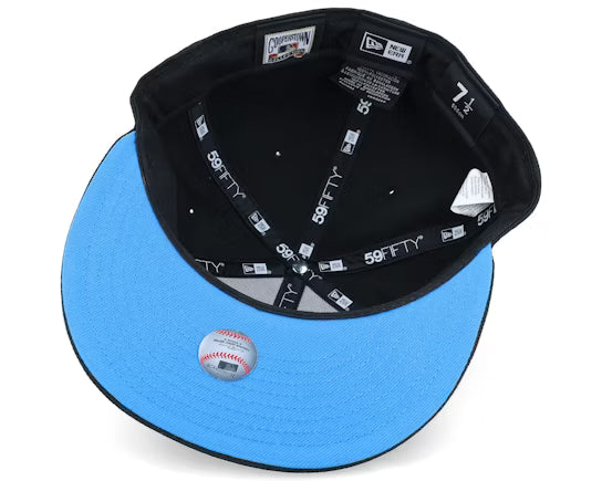 Black Icy New York Yankees 1999 World Series fitted hat, view 6