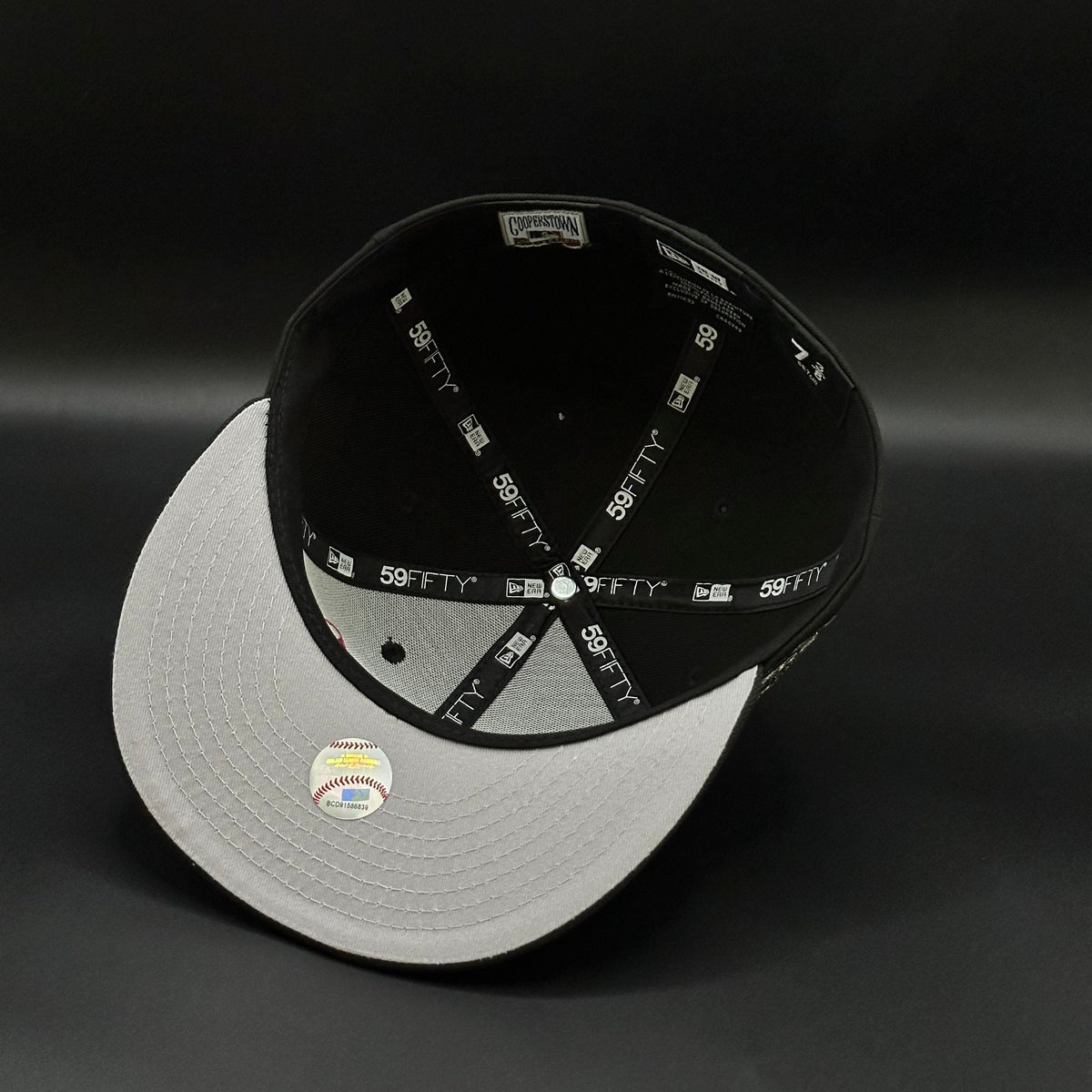 Black Grey Los Angeles Angels 2002 fitted hat, view 5