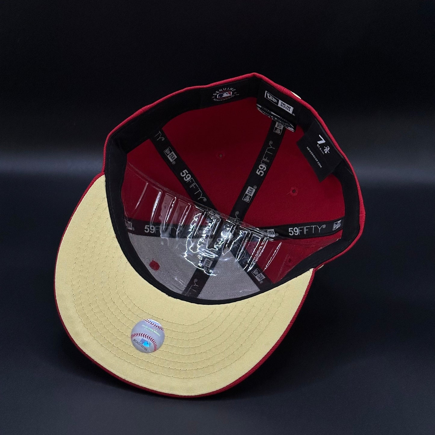 Red New York Yankees 1999 World Series Fitted Cap - view 5