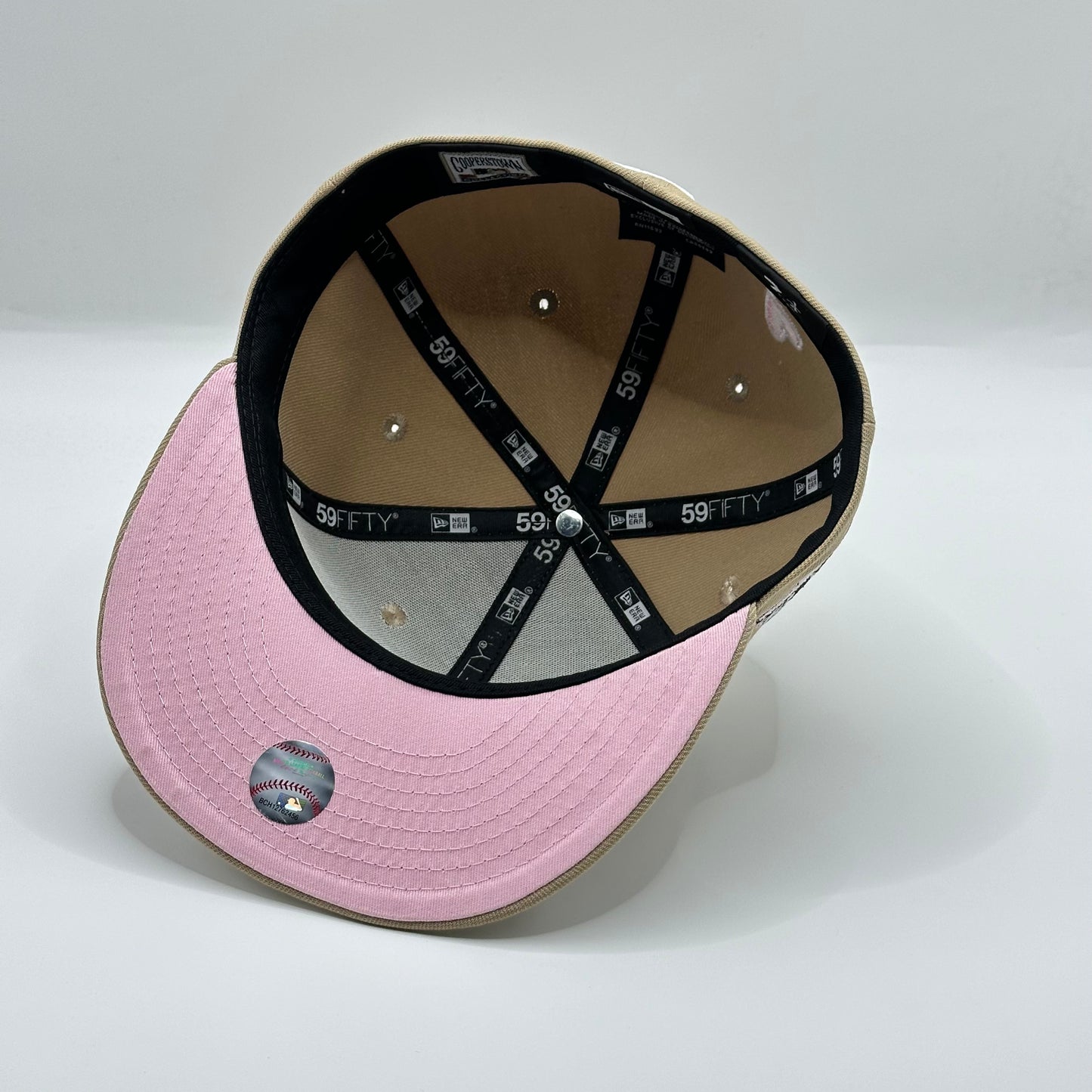 Camel NY Yankees Heart Derek Patch 59FIFTY Fitted