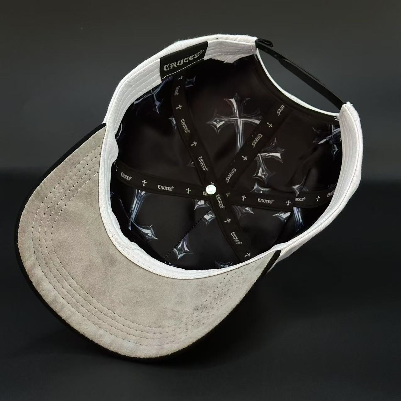 Cruces Premium Snapback - LA Black Mamba (Chrome)