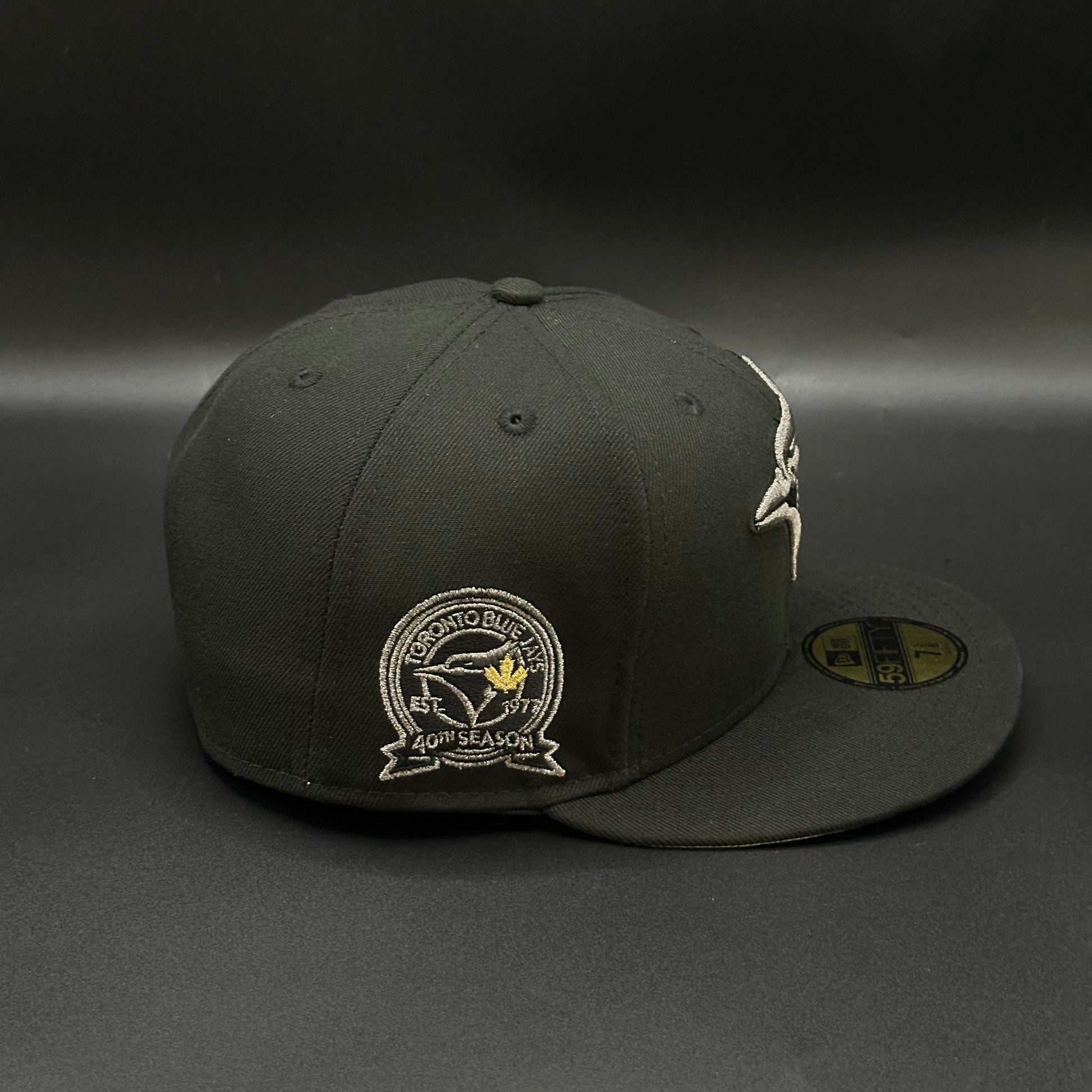 Black Grey Gold Toronto Blue Jays 40th Season Fitted - view 2