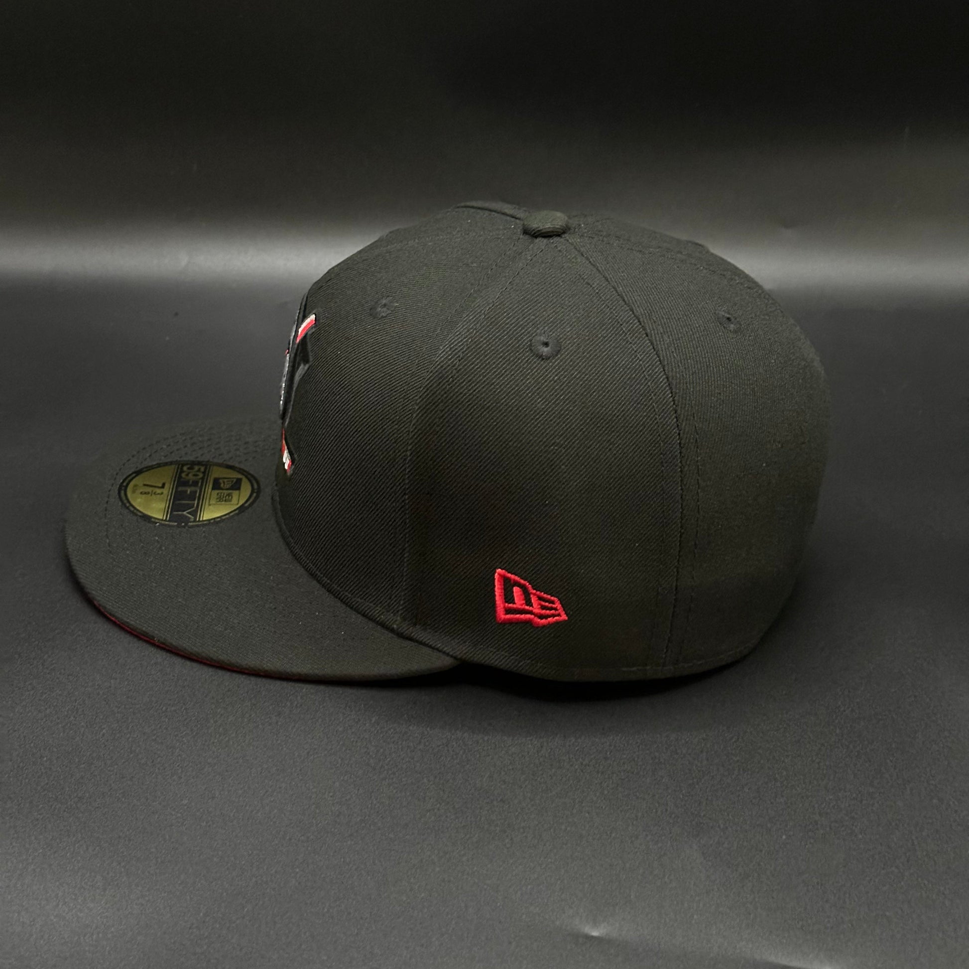 Black Red Anaheim Ducks A Mighty Decade 1993 Fitted - view 3