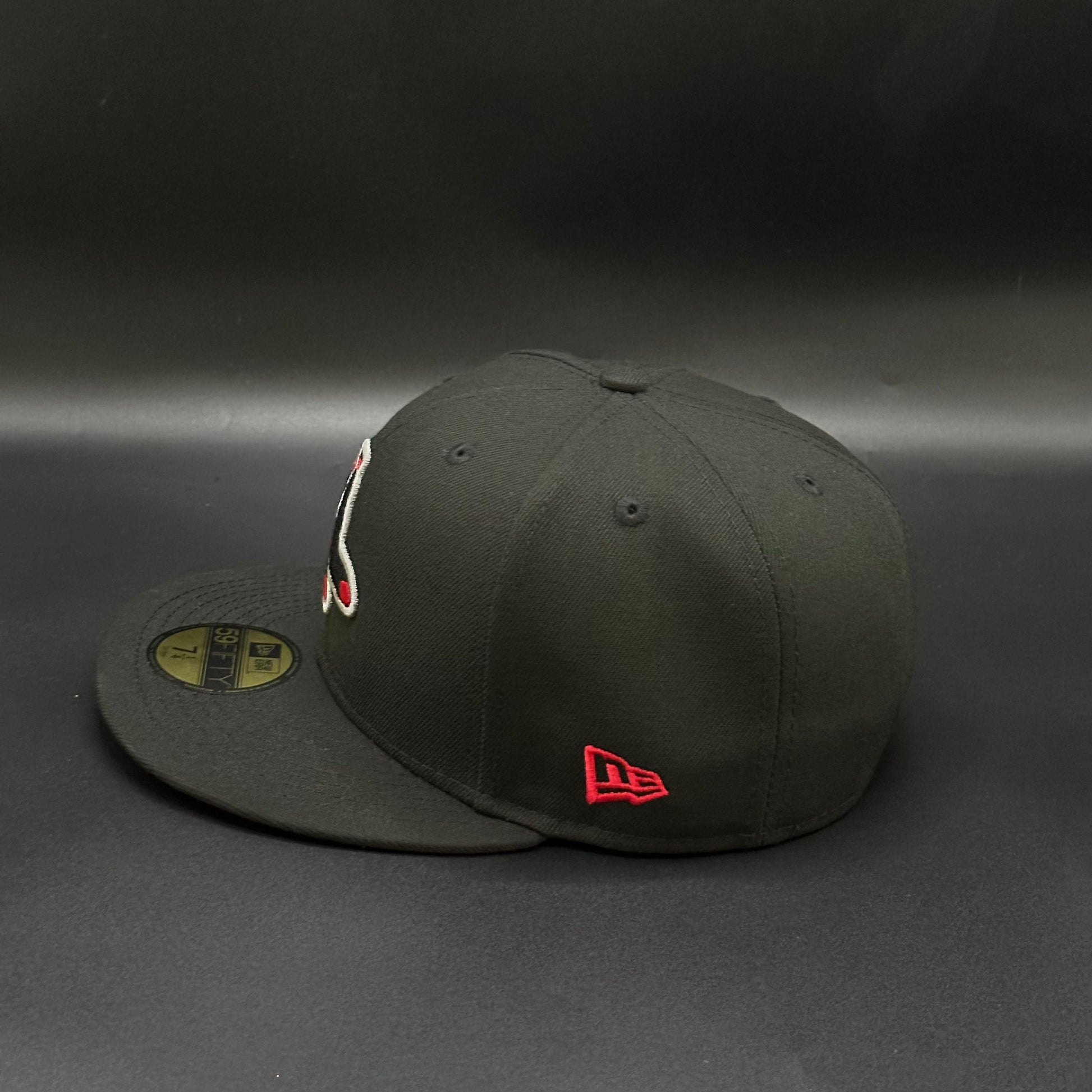 Black Red Boston Red Sox 1999 Fitted Hat Cap - view 3