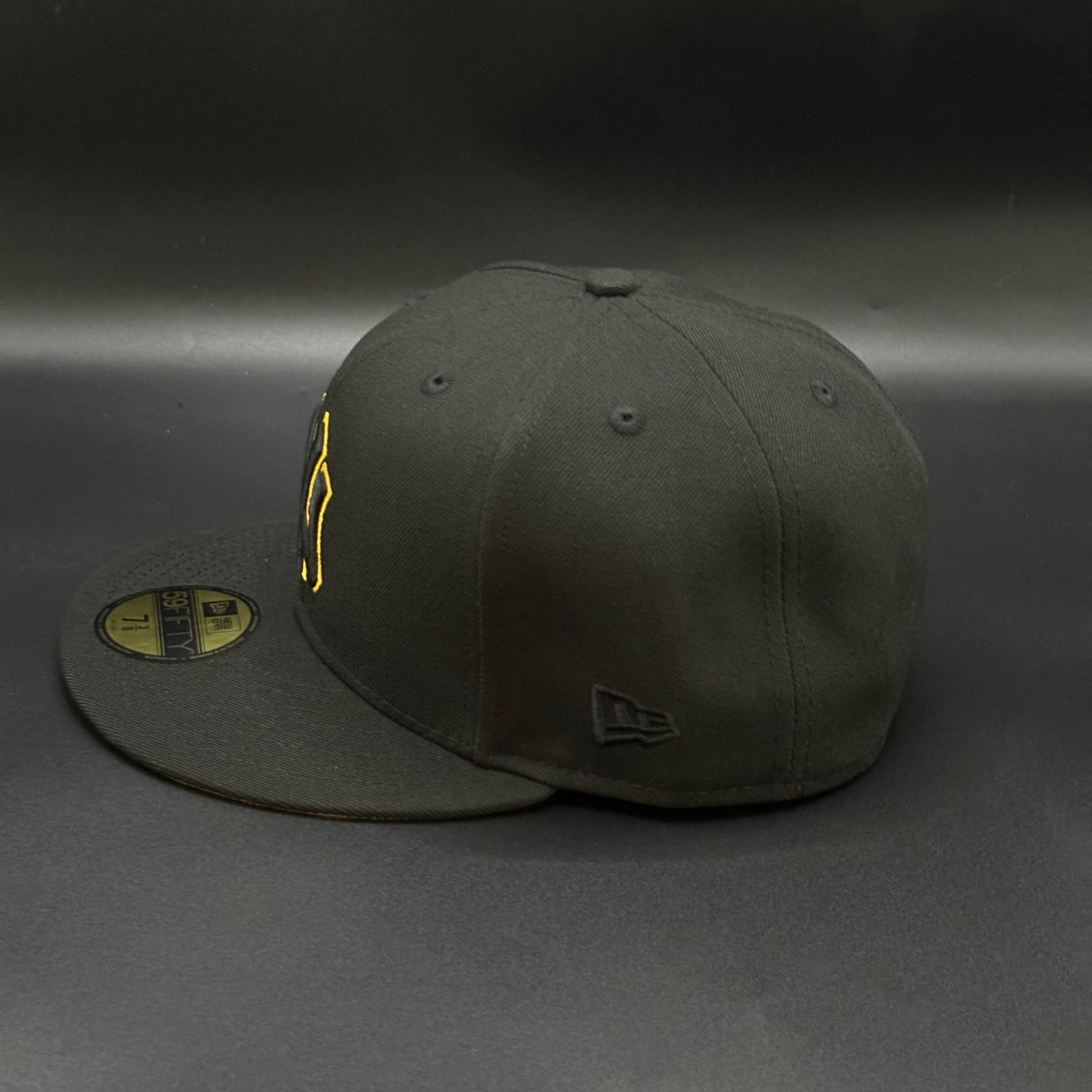 Black Yellow New York 1999 World Series Fitted - view 3