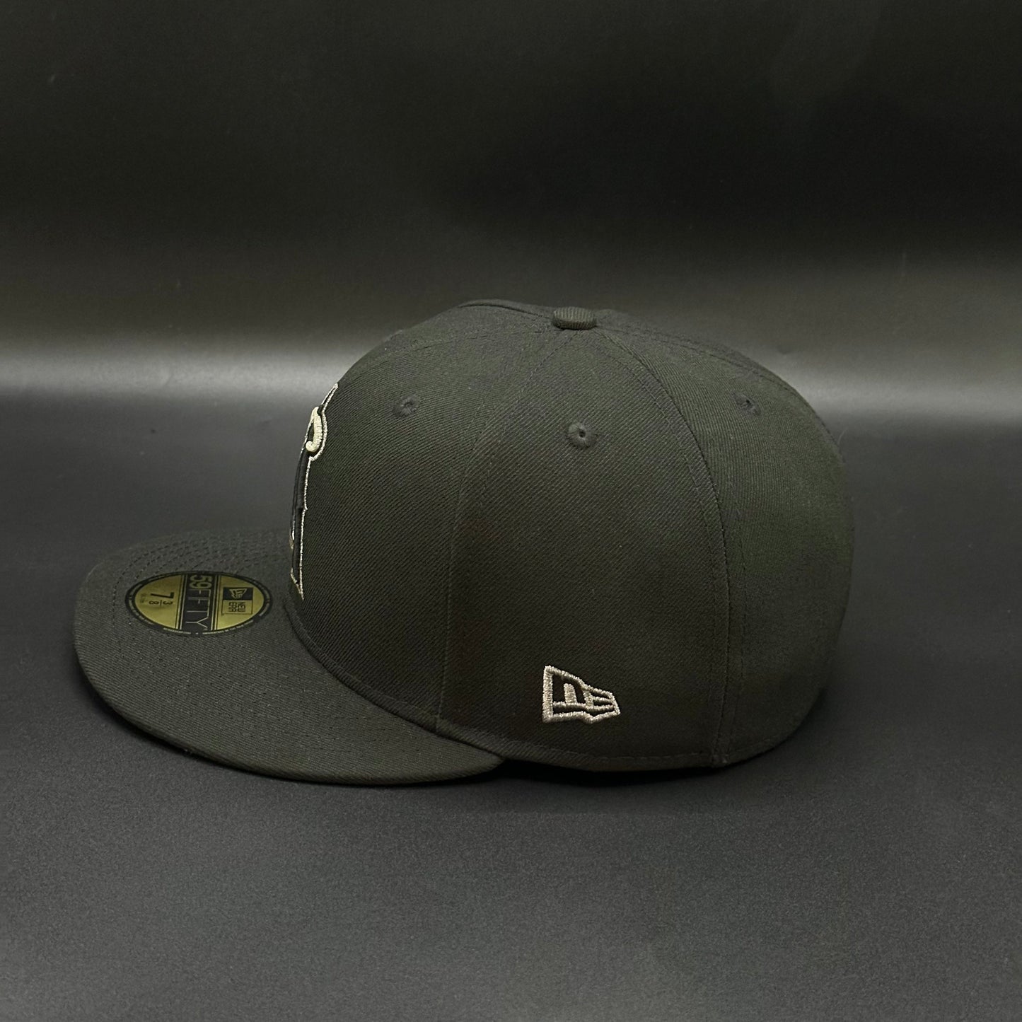 Black Grey LA Anaheim 2002 World Champions Fitted - view 3
