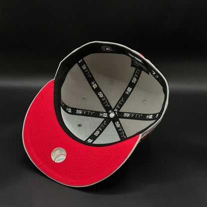 Grey Red New York Yankees 1998 World Series MLB Fitted Hat Cap - view 5
