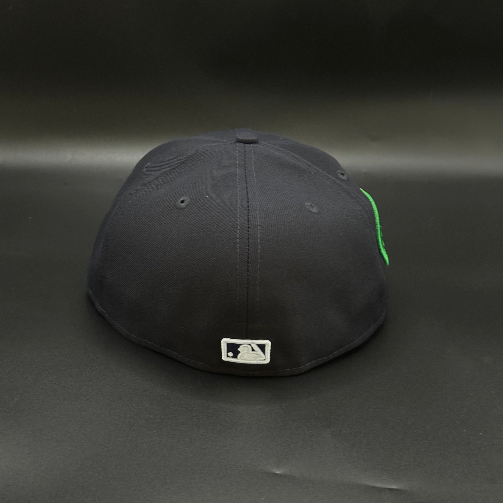 Navy New York Yankees Park Tree Patch Fitted Cap - view 4