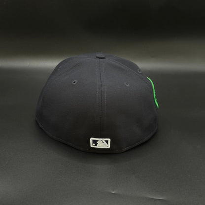 Navy New York Yankees Park Tree Patch Fitted Cap - view 4