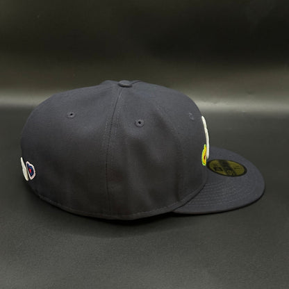 Navy New York Yankees Hearts Fitted Cap - view 2