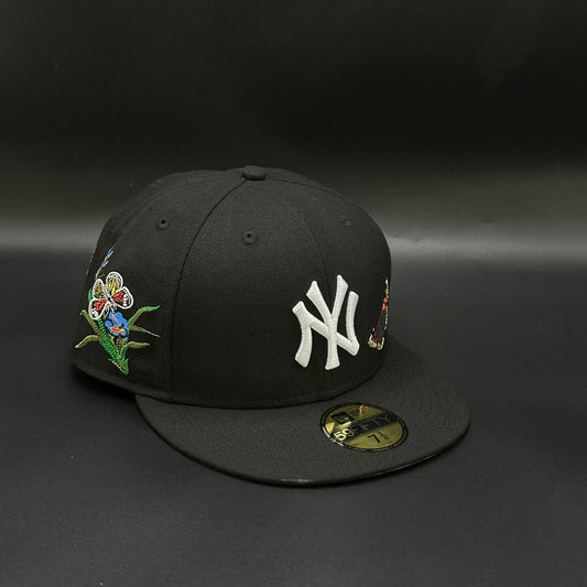 Black New York Yankees Felt Butterfly Fitted Cap