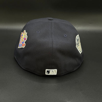 Navy New York Yankees Since Rose Fitted Cap - view 4