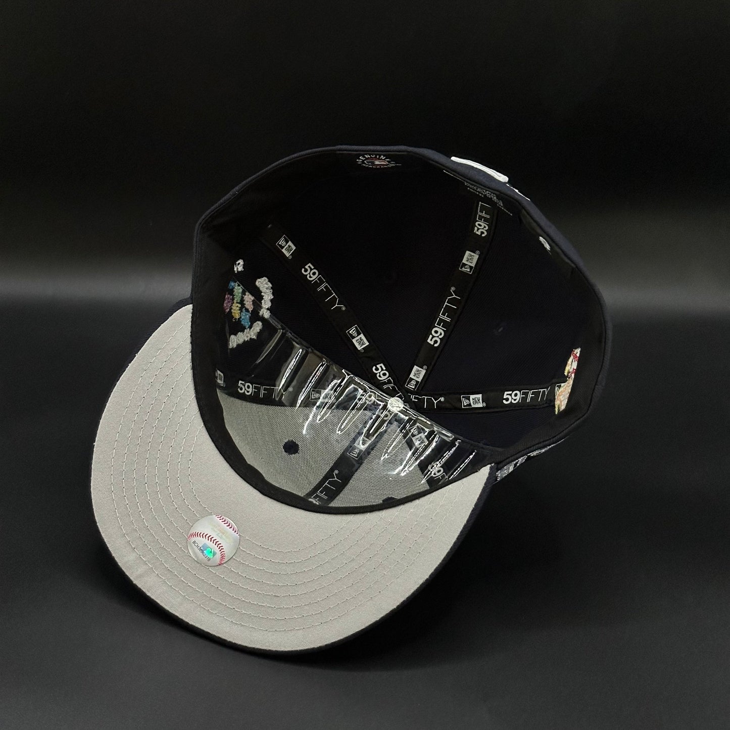 Navy New York Yankees State Outline Fitted Cap - view 5