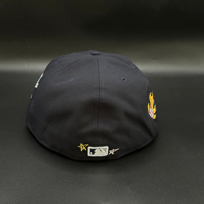 Navy New York Yankees State Outline Fitted Cap - view 4