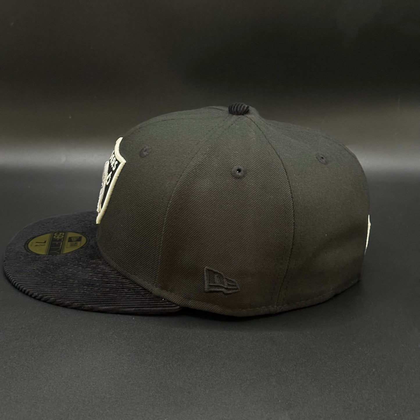 Black Las Vegas Raiders Welcome to Las Vegas Fitted Cap
