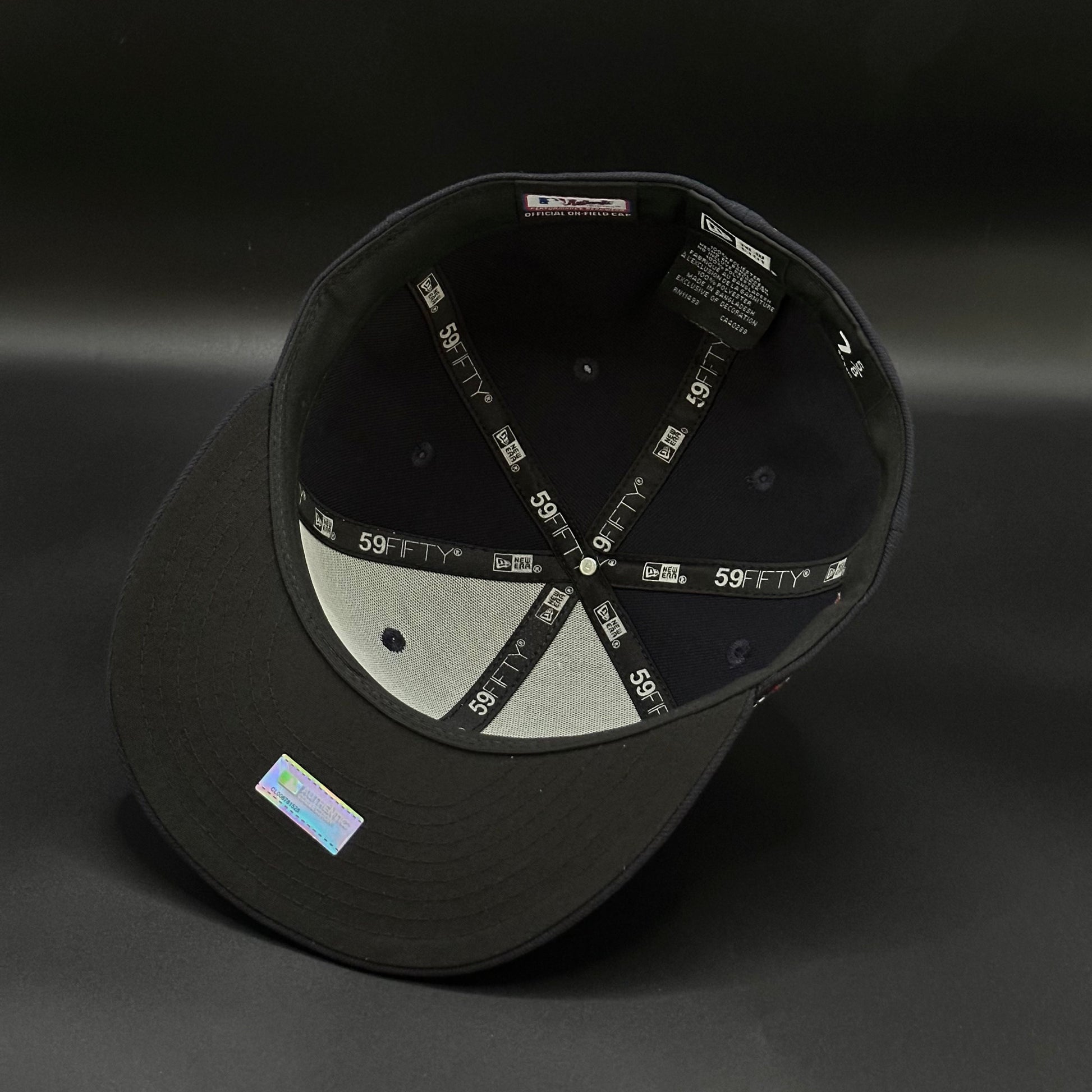 Navy New York Yankees 27x World Series Fitted Cap - view 5