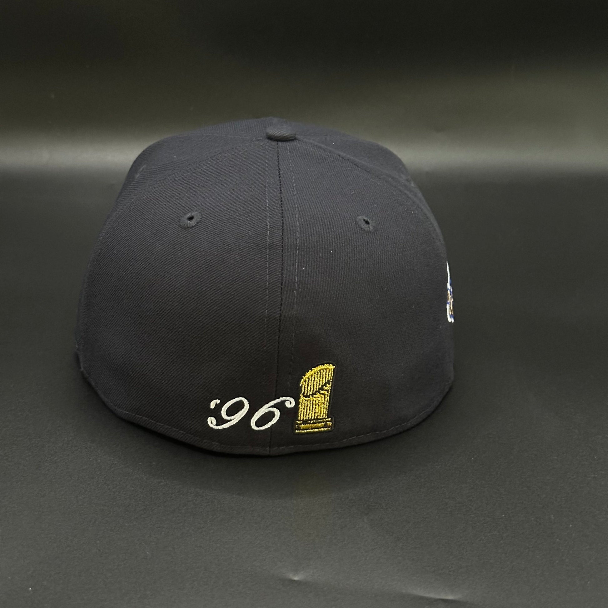 Navy New York Yankees 27x World Series Fitted Cap - view 4