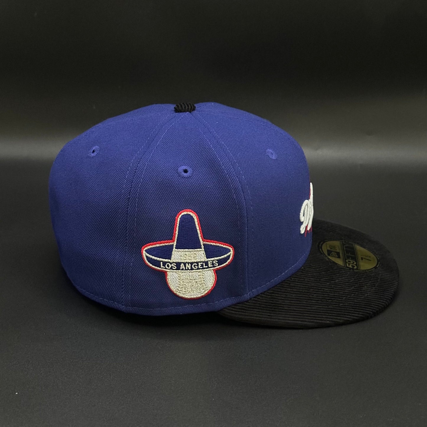 Blue Los Angeles Dodgers Hearts Fitted Capitted Hat Cap - view 2