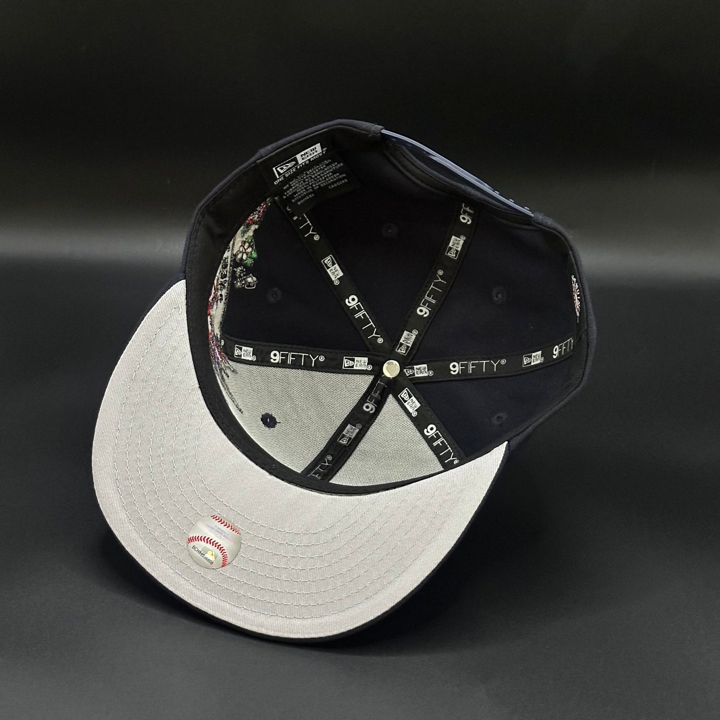 Navy New York Yankees Stripe Snapback