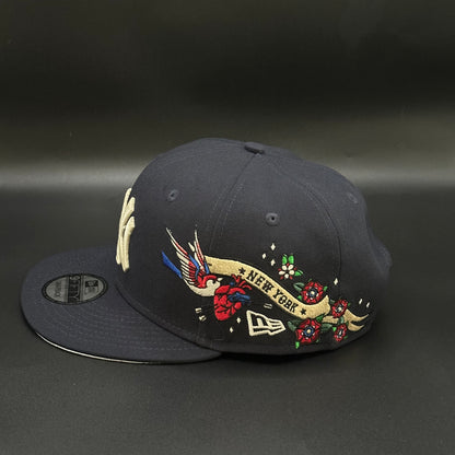 Navy New York Yankees Stripe Snapback