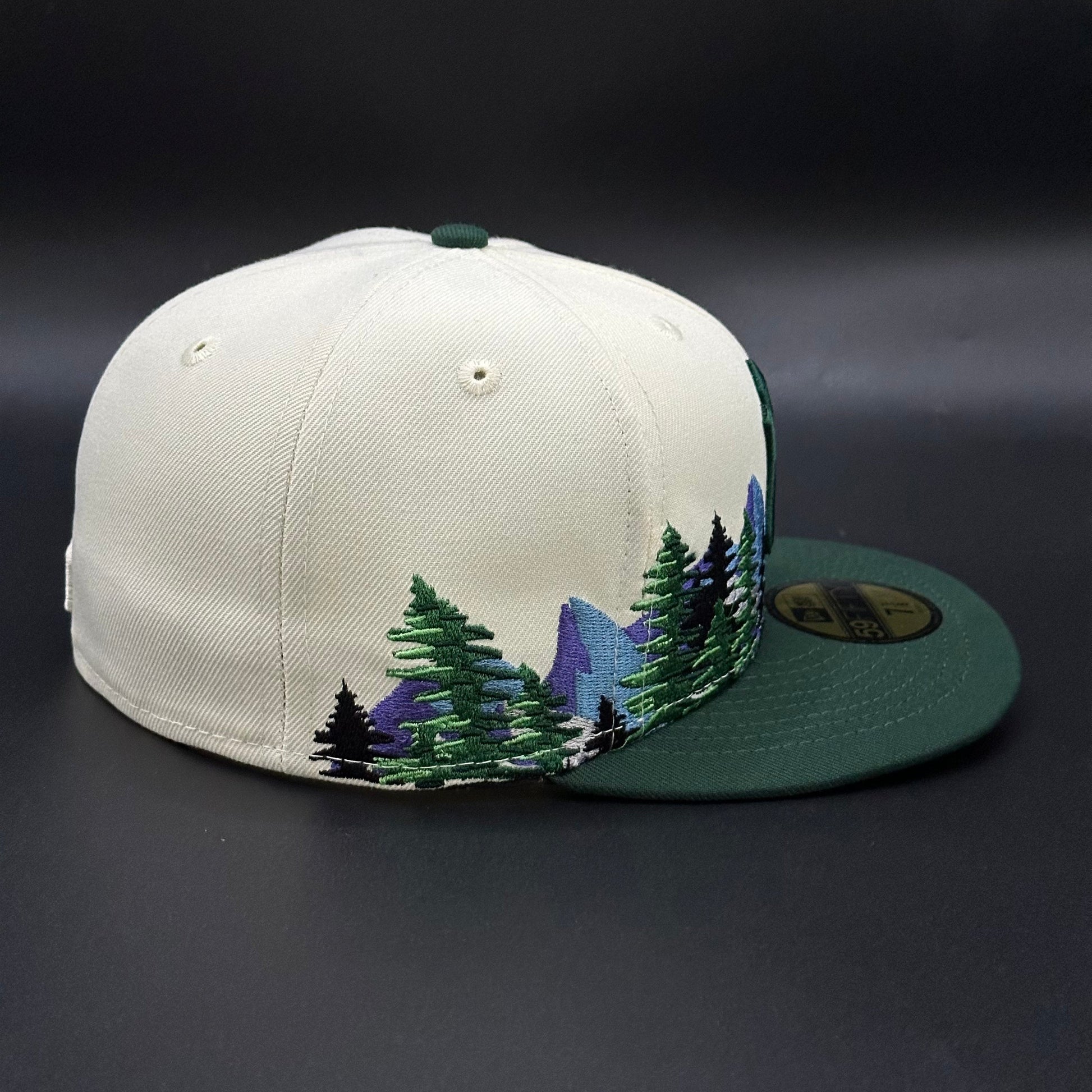 Chrome Green New York Yankees Trees Fitted Cap - view 2