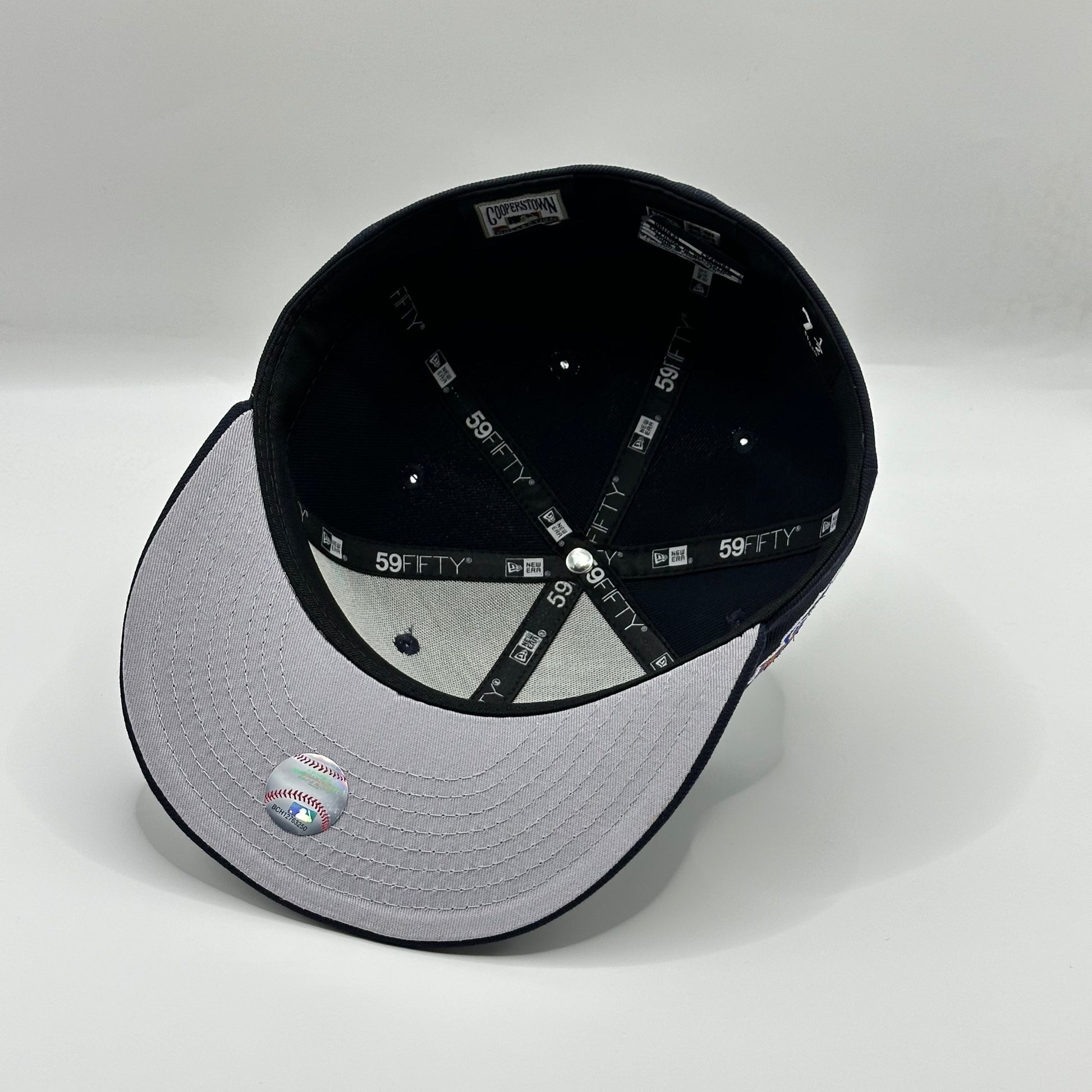 Navy Flames Yankees 1999 World Series Fitted - view 5