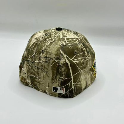 RealTree Camo New York Yankees 1999 World Series SP Fitted Hat Fitted Cap