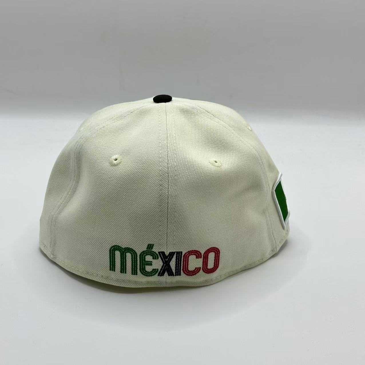 White Black Mexico With Bird Fitted Hat Fitted Cap