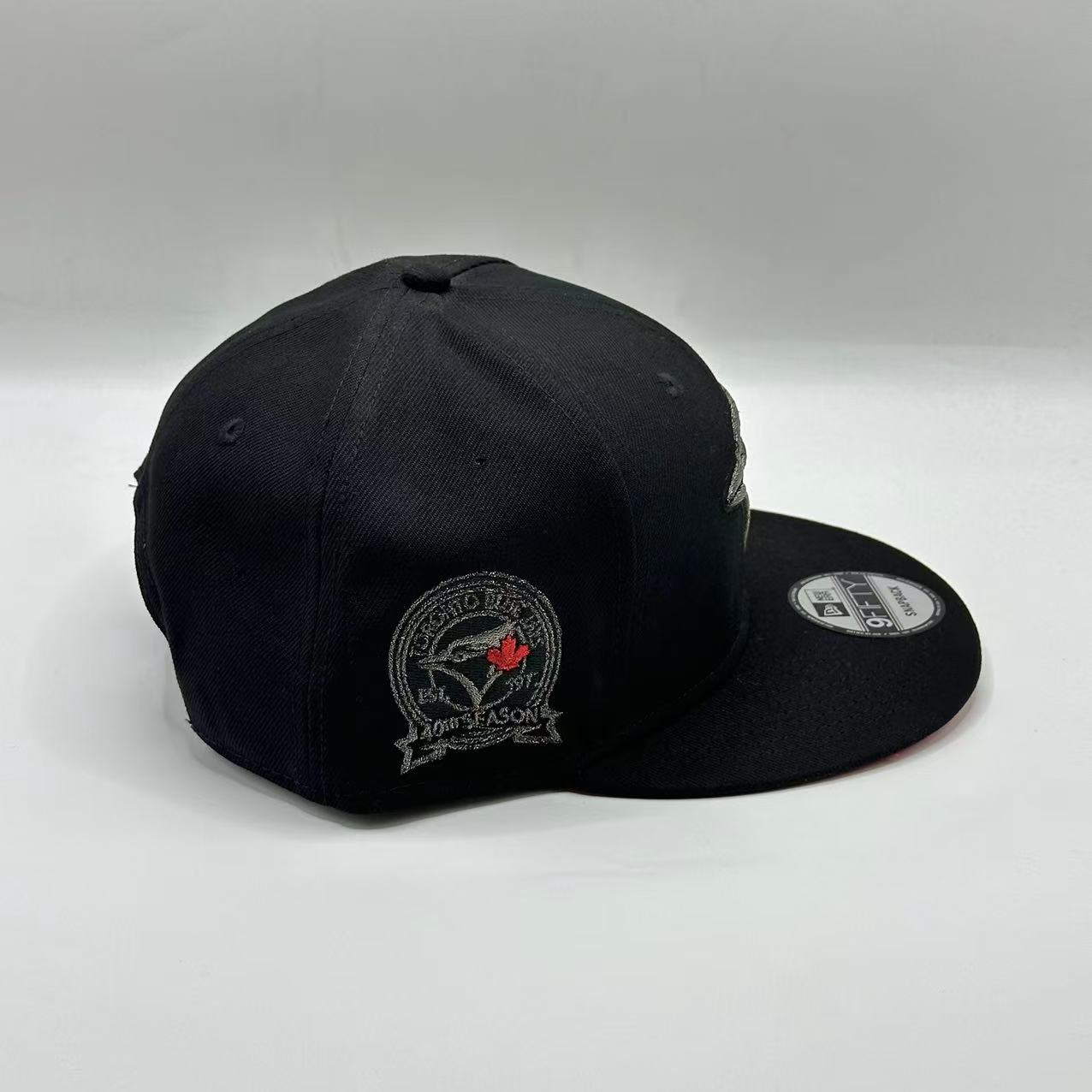 Black Gray Toronto Blue Jays 40TH Season SP Snapback - view 2