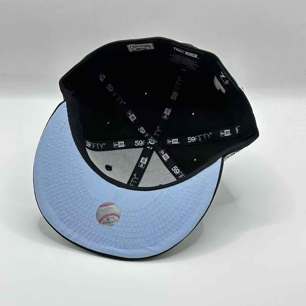 Black Blue Chicago White Sox 2005 World Series Rose New Era Fitted Hat Cap - view 5