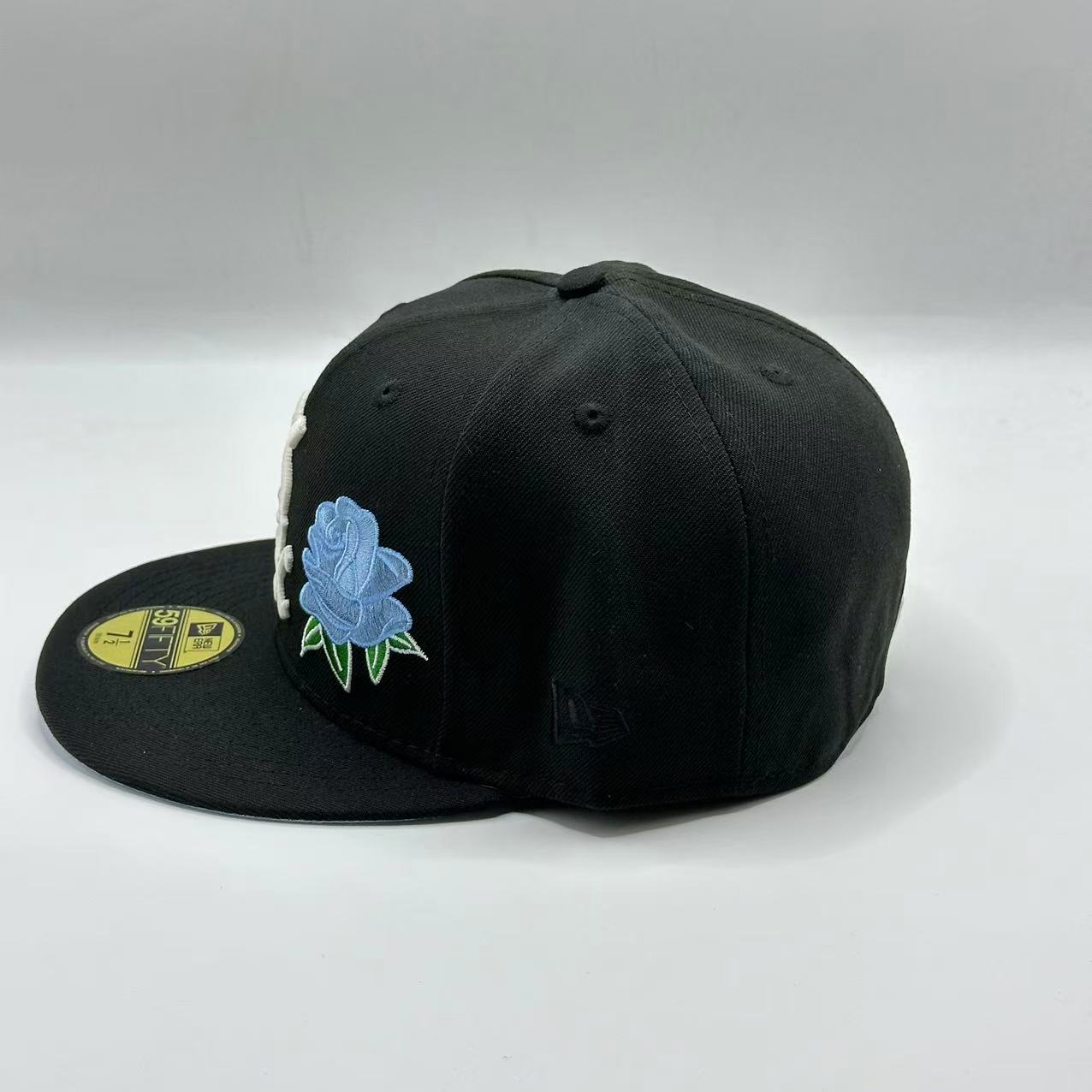 Black Blue Chicago White Sox 2005 World Series Rose New Era Fitted Hat Cap - view 3