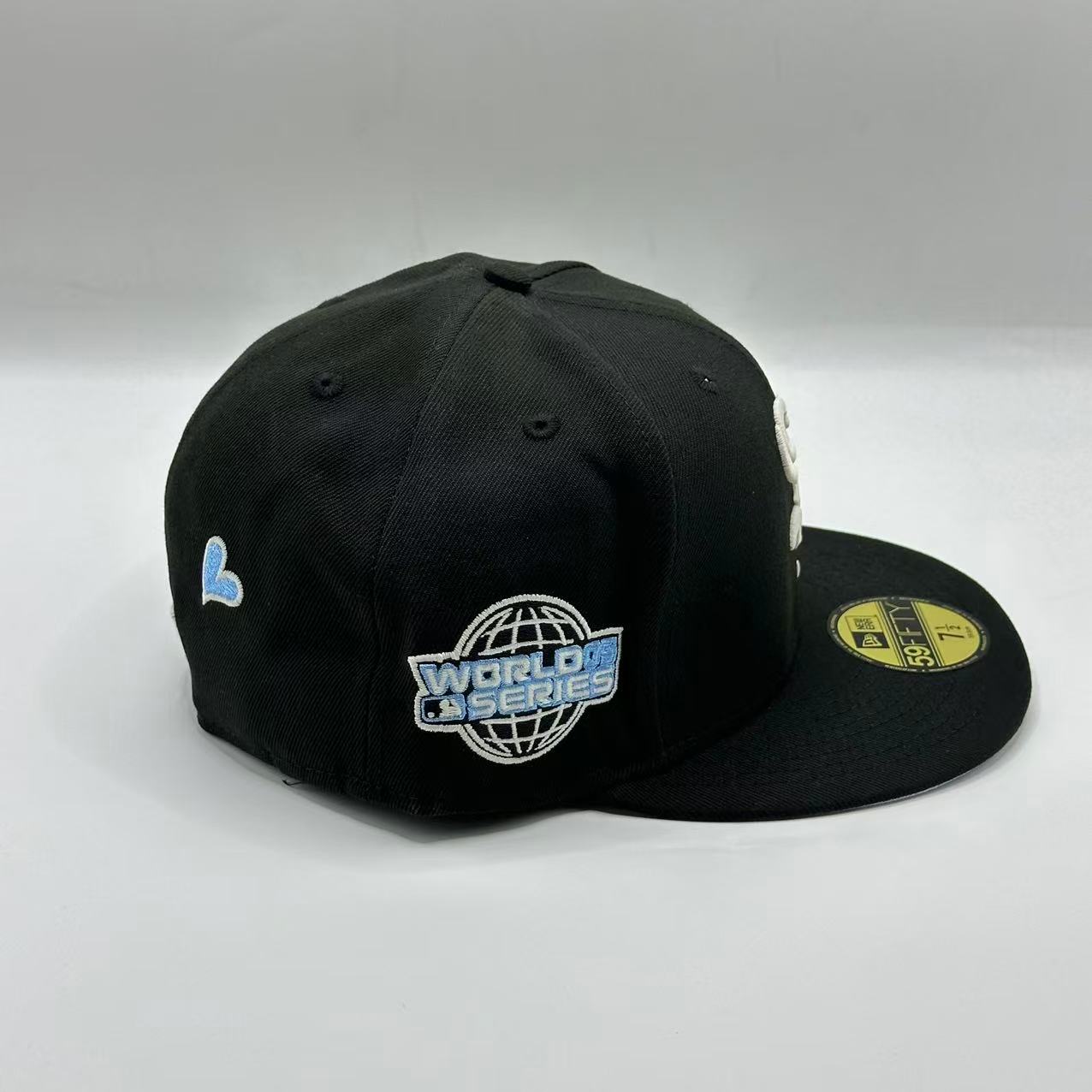Black Blue Chicago White Sox 2005 World Series Rose New Era Fitted Hat Cap - view 2
