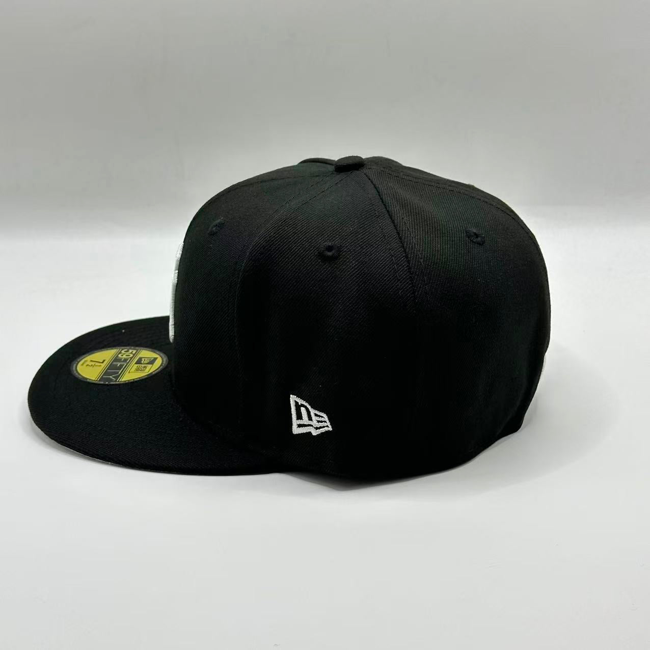 Black Grey New York Yankees 1996 World Series New Era Fitted Hat Cap - view 3