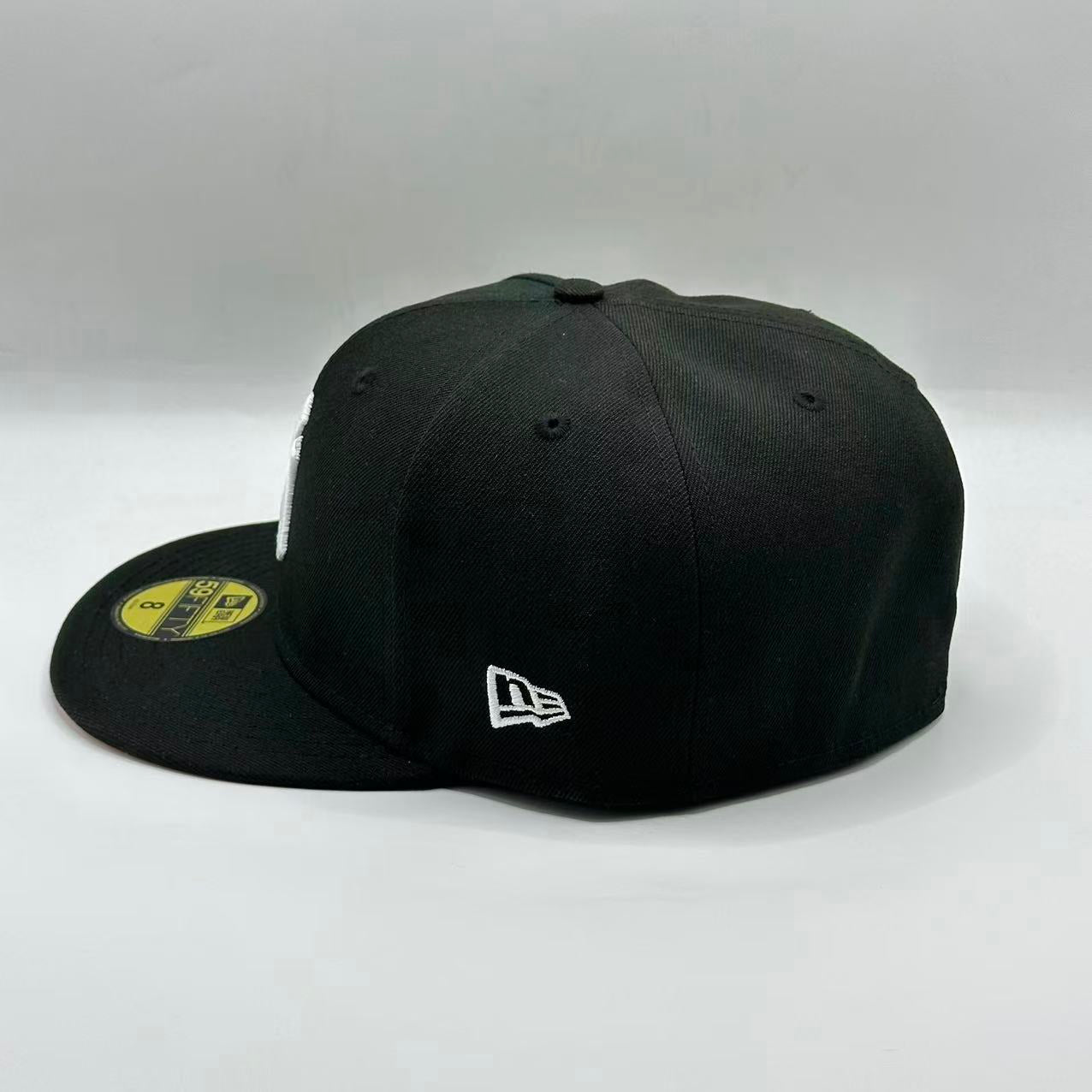 Black New York Yankees 1999 World Series Fitted Cap - view 2
