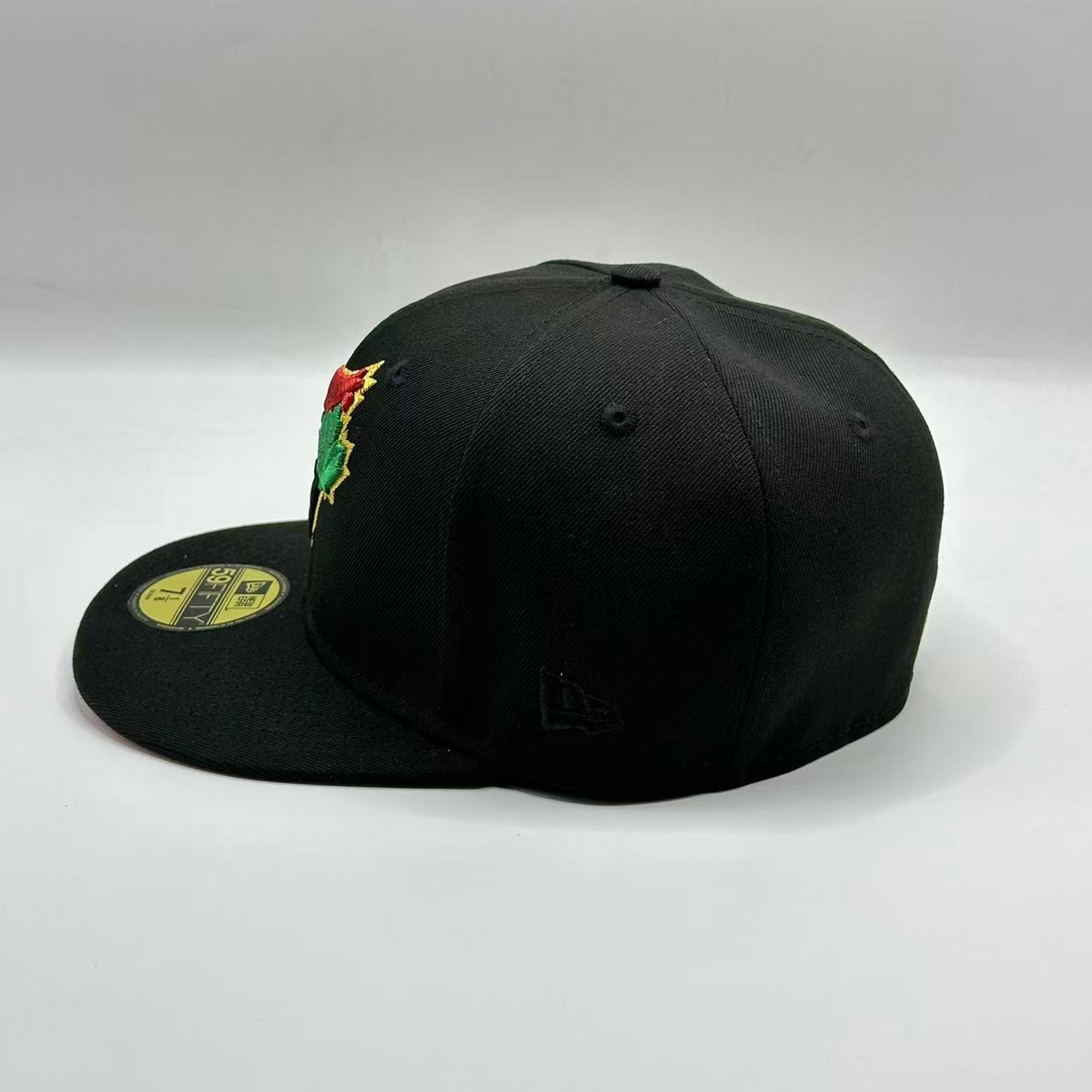 Black Toronto Blue Jays 40TH Season SP Fitted Cap - view 2