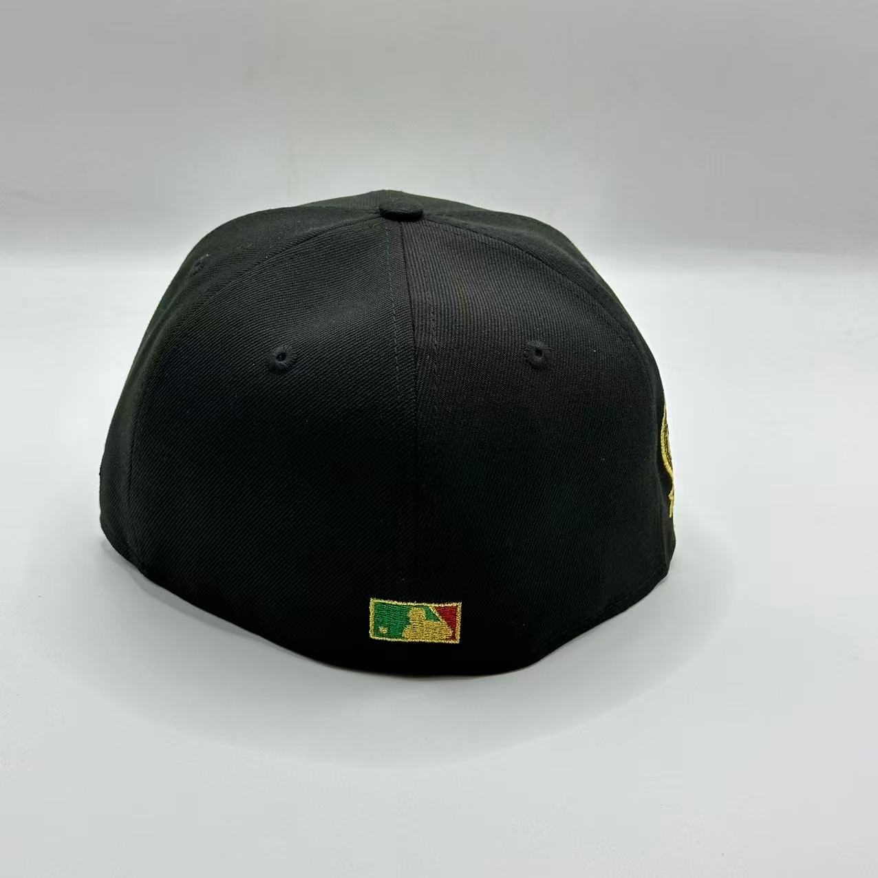 Black Toronto Blue Jays 40TH Season SP Fitted Cap - view 3