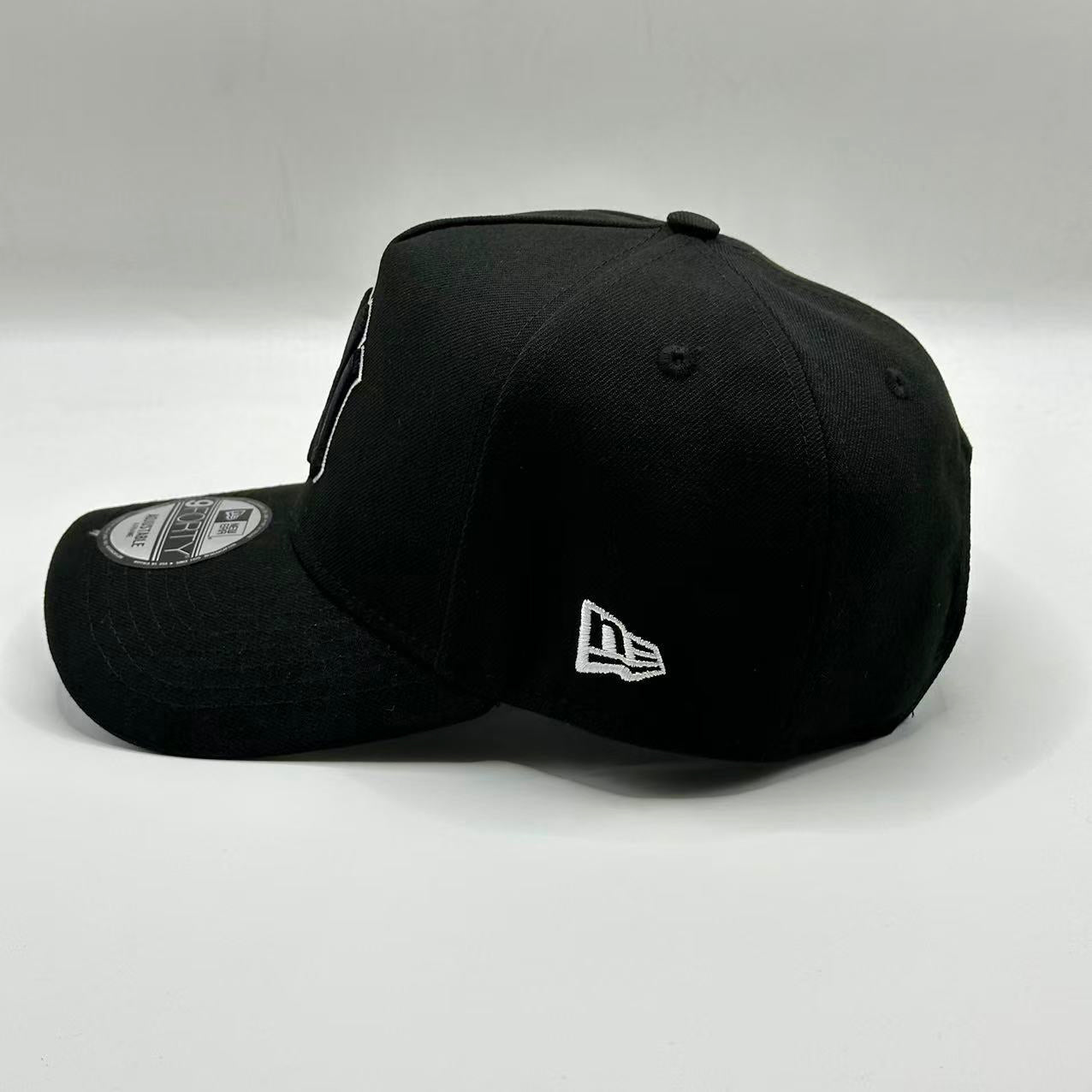 Black New York Yankees 2000 Subway Series SP A Frame Snapback - view 2