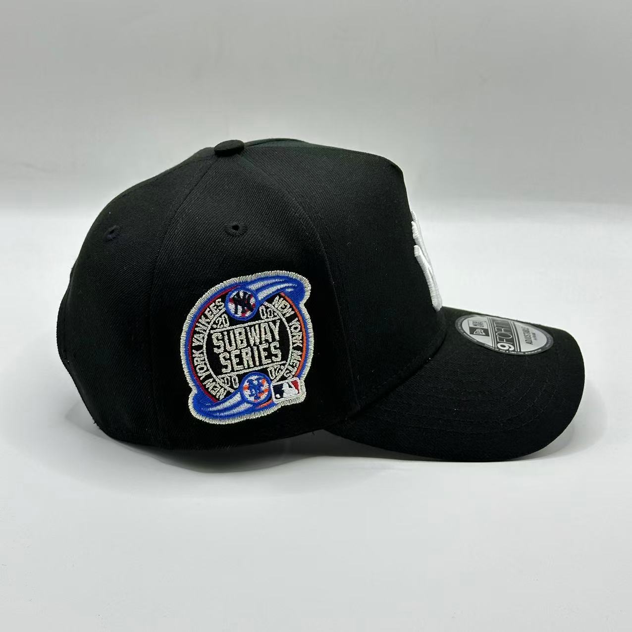 Black New York Yankees Statue of Liberty SP A Frame Snapback - view 4