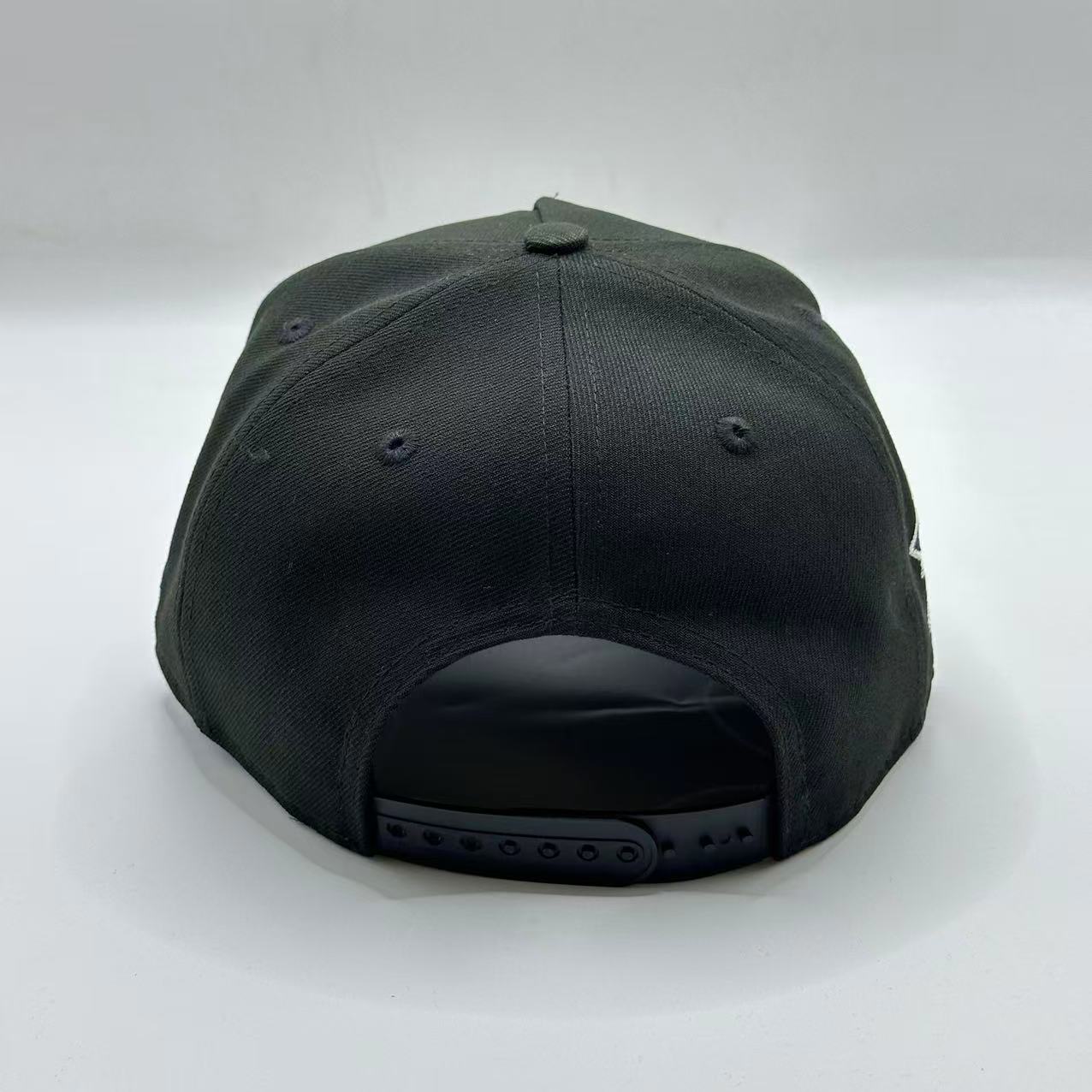 Black New York Yankees 1999 World Series SP A Frame Snapback - view 3