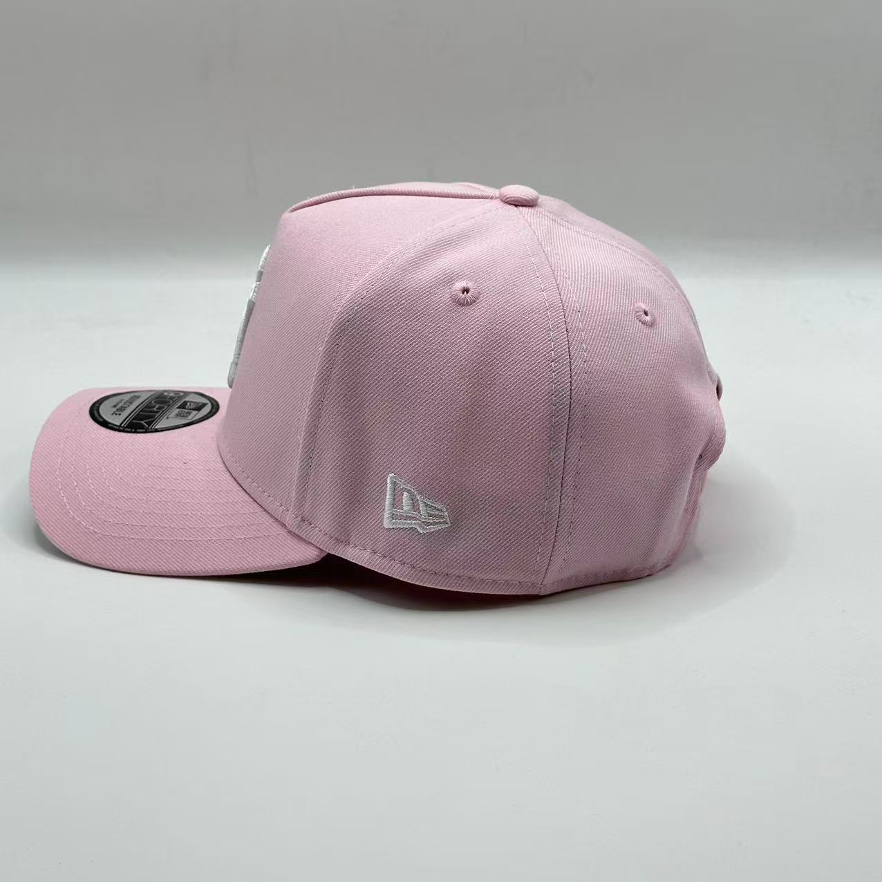 Pink New York Yankees 1999 World Series SP A Frame Snapback - view 2