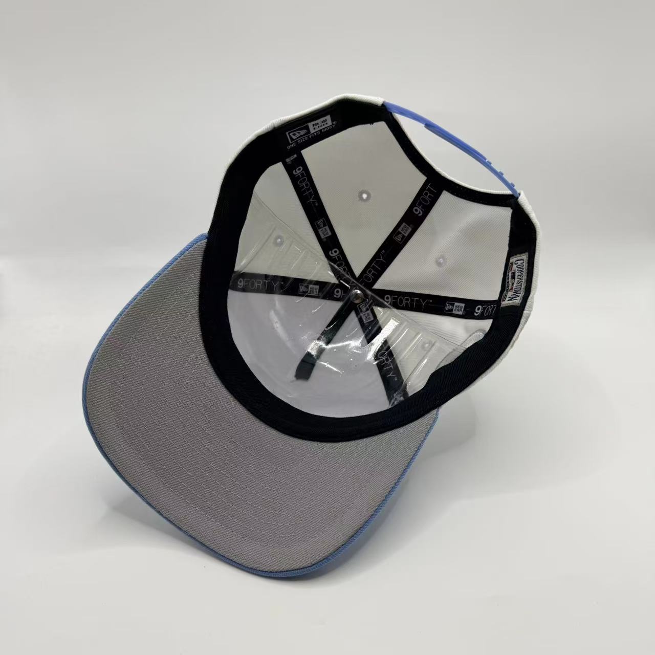 Chrome Blue Chicago Cubs Bear A Frame Snapback - view 4