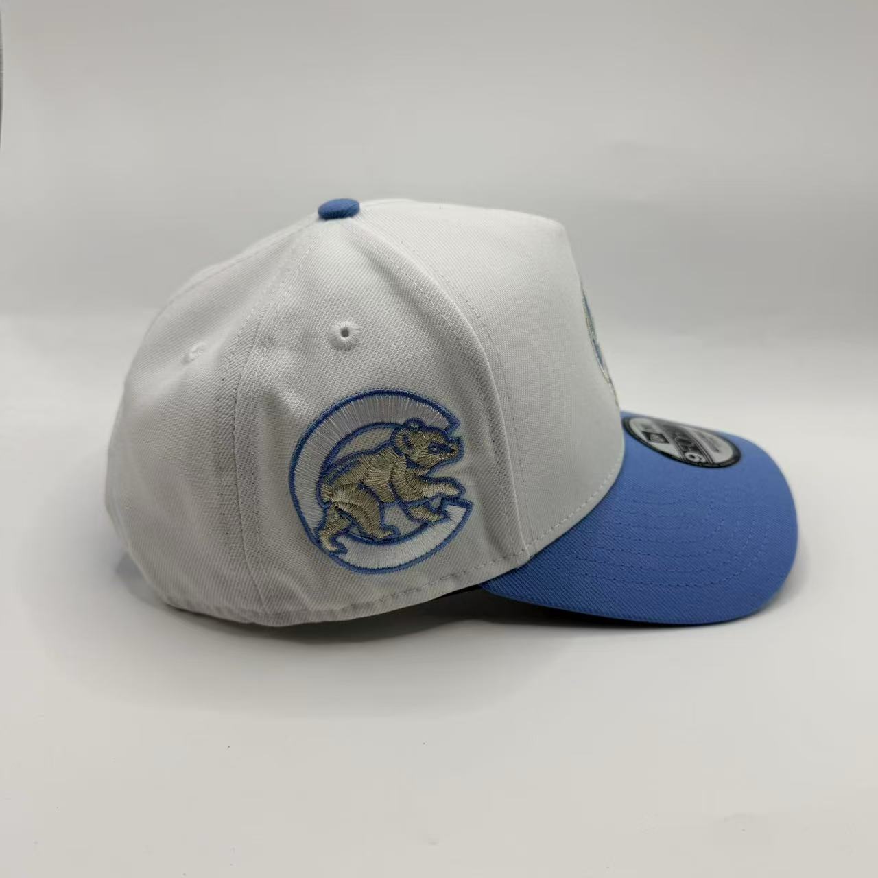 Chrome Blue Chicago Cubs Bear A Frame Snapback - view 2