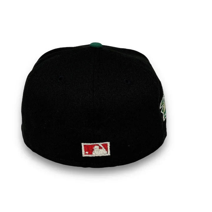 Black Green New York NY Yankees 1999 World Series Fitted Hat - view 2