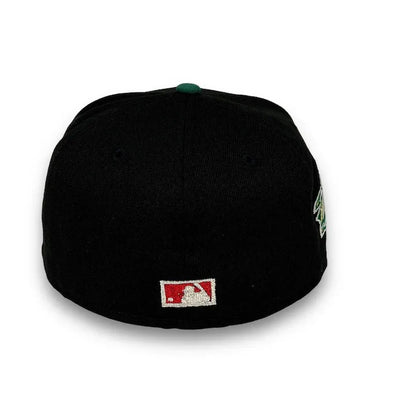 Black Green New York NY Yankees 1999 World Series Fitted Hat - view 2
