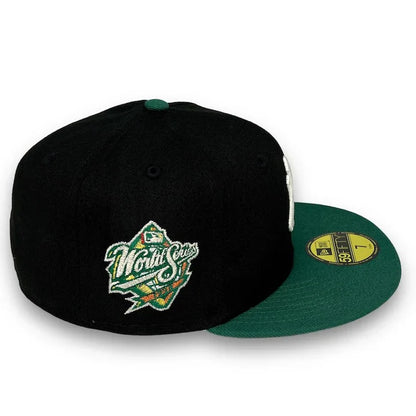 Black Green New York NY Yankees 1999 World Series Fitted Hat - view 4