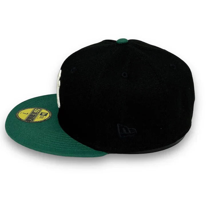 Black Green New York NY Yankees 1999 World Series Fitted Hat - view 3