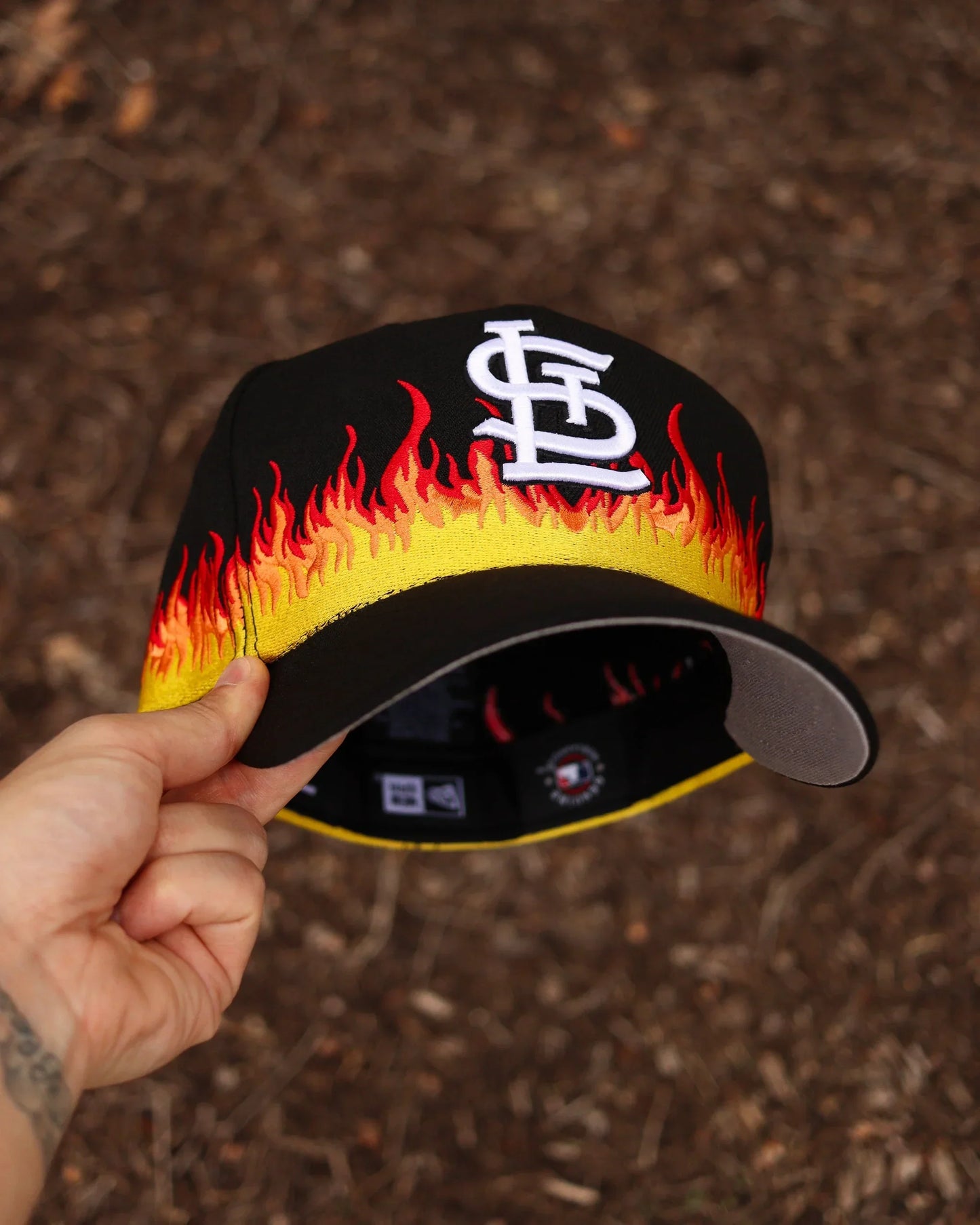 Black St Louis Cardinals Flames Fitted Hat