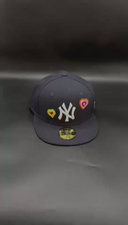 Navy New York Yankees Hearts 59FIFTY Fitted Cap
