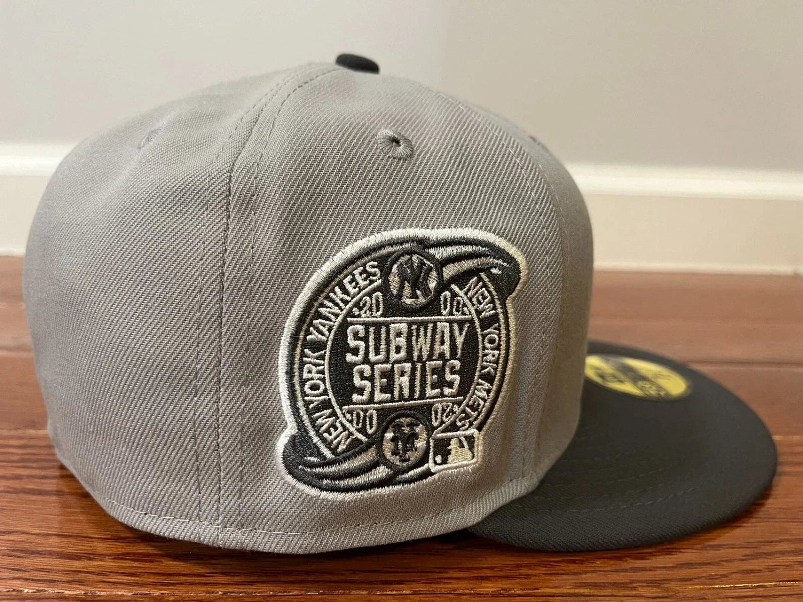Grey Black New York NY Yankees Subway Series Fitted Hat - view 3