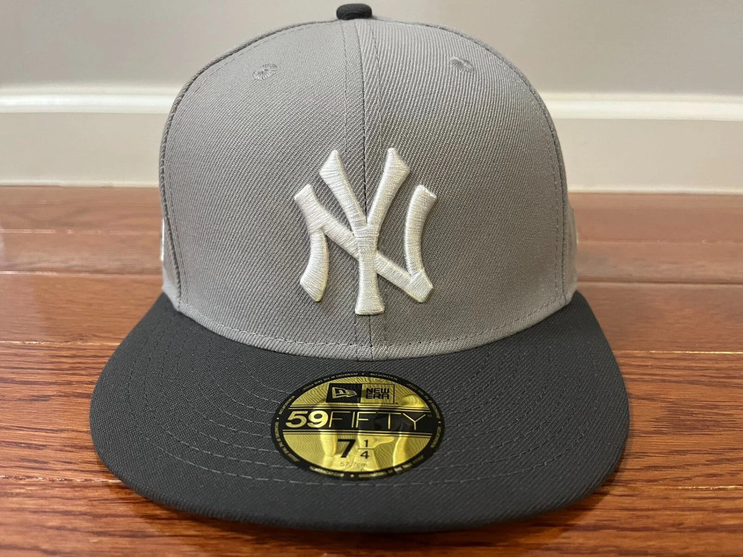 Grey Black New York NY Yankees Subway Series New Era Fitted Hat